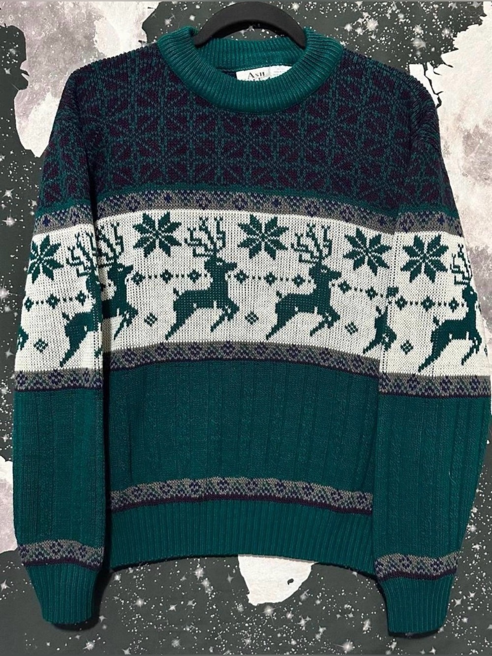 Vintage Ash Creek Trading Reindeer Knit Sweater